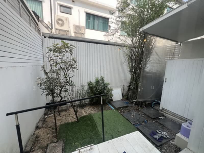 Landmark Ekamai-Ramindra, Bangkok, Sukhonthasawat Road, Lat Phrao, Lat Phrao, Bangkok, 3 Bedrooms, 200 sqm, Townhouse For Rent, by นัฐพงค์ มณีอัครเนตร, 500178072 - DDproperty.com