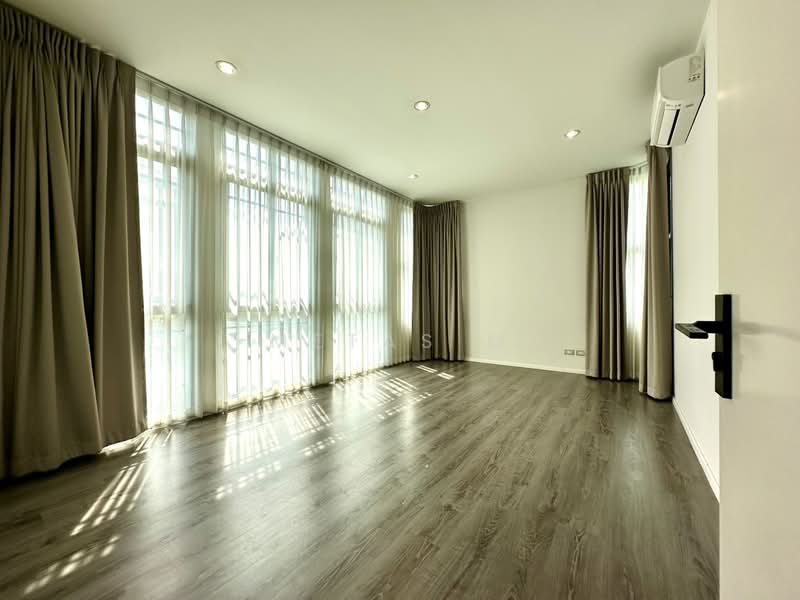 The Sonne Srinakarin-Bangna, Bangkok, Soi Chumchon Mahat Thai 3, Bangna-Trad Road, Dok Mai, Prawet, Bangkok, 4 Bedrooms, 245 sqm, Single Detached House For Sale, by Metas M, 500178073 - DDproperty.com