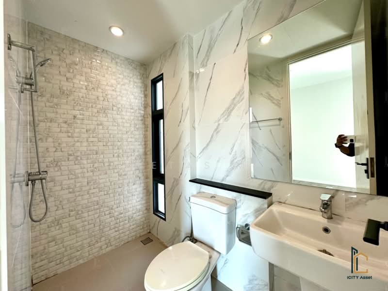 The Sonne Srinakarin-Bangna, Bangkok, Soi Chumchon Mahat Thai 3, Bangna-Trad Road, Dok Mai, Prawet, Bangkok, 4 Bedrooms, 245 sqm, Single Detached House For Sale, by Metas M, 500178073 - DDproperty.com