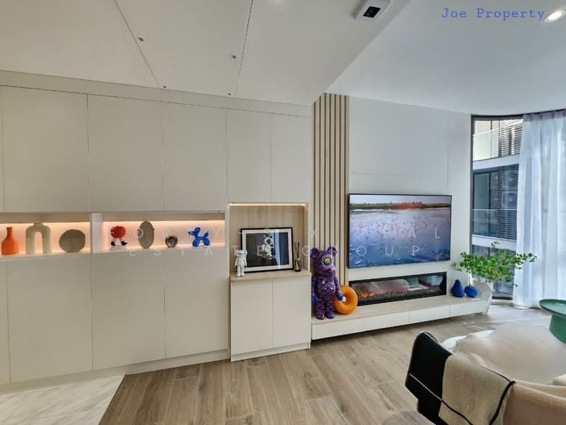 Fynn Asoke, Bangkok, 28 Sukhumvit 10 Alley, Khlong Toei, Khlong Toei, Bangkok, 1 Bedroom, 39 sqm, Condo For Sale, by Forty-Six Real Estate Group, 500178088 - DDproperty.com