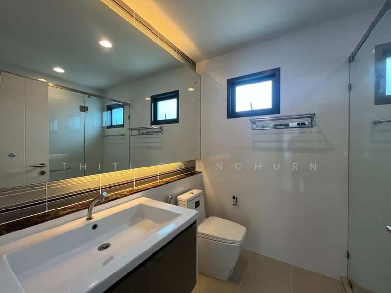 Setthasiri Krungthep Kreetha, Bangkok, Krungthep Kreetha Road, Hua Mak, Bang Kapi, Bangkok, 4 Bedrooms, 280 sqm, Single Detached House For Rent, by Thiti Boonchurn, 500178096 - DDproperty.com