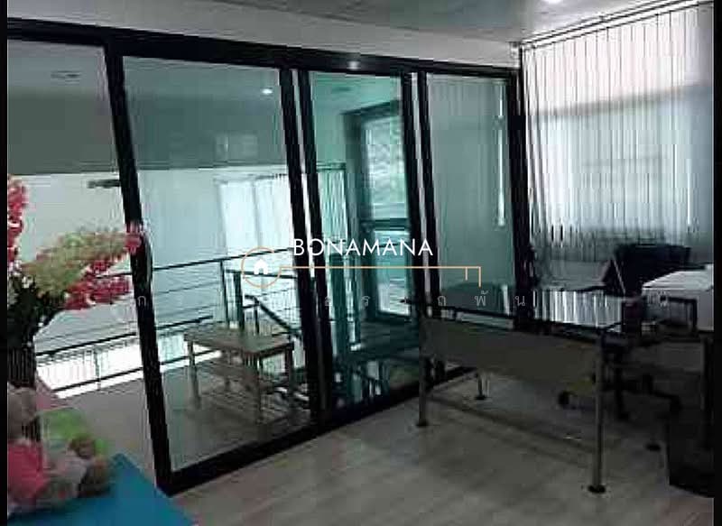 ลาดพร้าว 83, Bangkok, Khlong Chaokhun Sing, Wang Thonglang, Bangkok, 3 Bedrooms, 200 sqm, Single Detached House For Sale, by Korakot Atapan, 500178105 - DDproperty.com