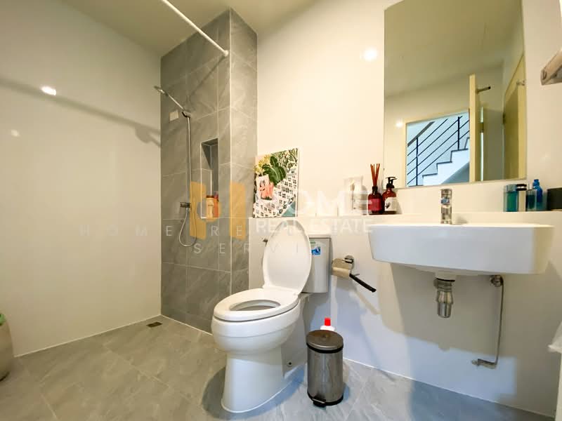 Baan Klang Muang Sathorn - Kallapapruek, Bangkok, Bang Wa, Phasi Charoen, Bangkok, 3 Bedrooms, 134 sqm, Townhouse For Sale, by HOME Real Estate Service, 500178140 - DDproperty.com