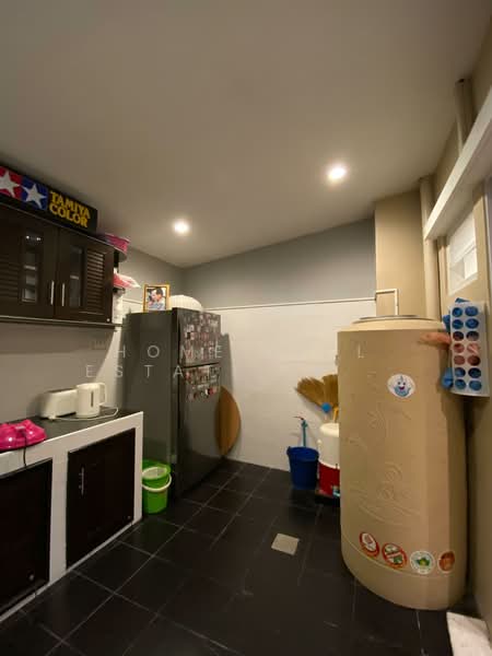 Modern Town Ekachai 62/1, Bangkok, Soi Ekachai 62/1, Bang Bon, Bang Bon, Bangkok, 3 Bedrooms, 151 sqm, Townhouse For Sale, by HOME Real Estate Service, 500178141 - DDproperty.com