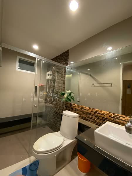 Modern Town Ekachai 62/1, Bangkok, Soi Ekachai 62/1, Bang Bon, Bang Bon, Bangkok, 3 Bedrooms, 151 sqm, Townhouse For Sale, by HOME Real Estate Service, 500178141 - DDproperty.com