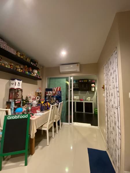 Modern Town Ekachai 62/1, Bangkok, Soi Ekachai 62/1, Bang Bon, Bang Bon, Bangkok, 3 Bedrooms, 151 sqm, Townhouse For Sale, by HOME Real Estate Service, 500178141 - DDproperty.com