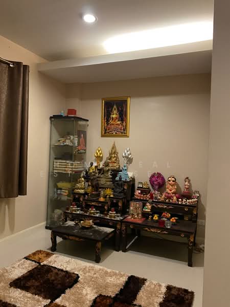 Modern Town Ekachai 62/1, Bangkok, Soi Ekachai 62/1, Bang Bon, Bang Bon, Bangkok, 3 Bedrooms, 151 sqm, Townhouse For Sale, by HOME Real Estate Service, 500178141 - DDproperty.com