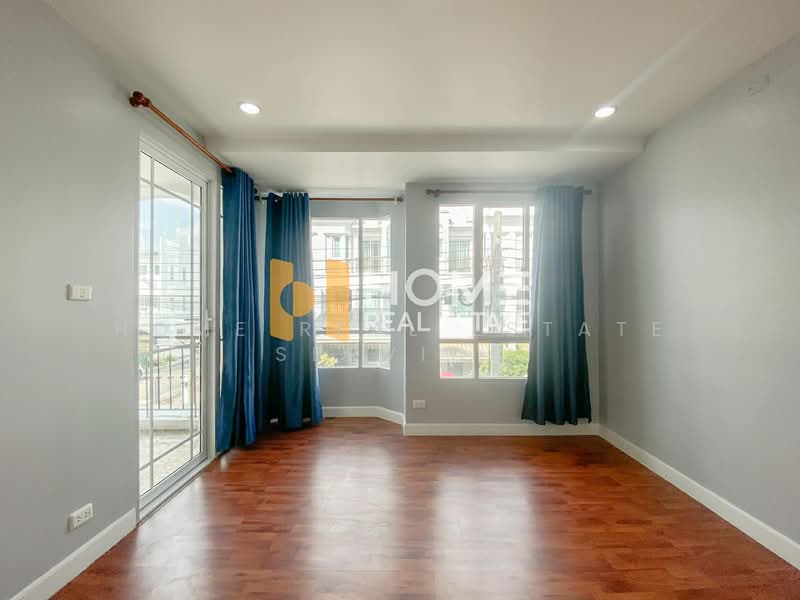 Chuan Chuen Charan 3, Bangkok, Wat Tha Pra, Bangkok Yai, Bangkok, 3 Bedrooms, 173 sqm, Townhouse For Sale, by HOME Real Estate Service, 500178142 - DDproperty.com