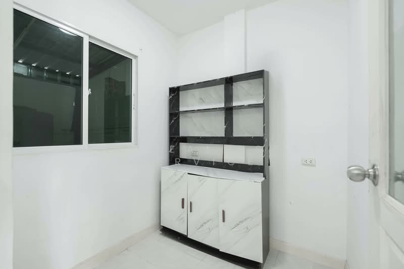 Chuan Chuen Charan 3, Bangkok, Wat Tha Pra, Bangkok Yai, Bangkok, 3 Bedrooms, 173 sqm, Townhouse For Sale, by HOME Real Estate Service, 500178142 - DDproperty.com