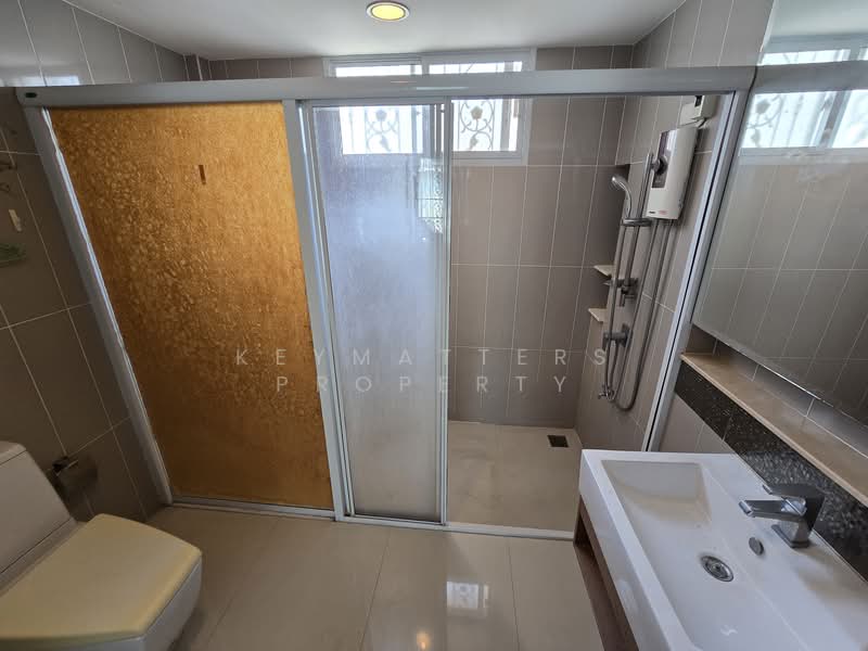 ให้เช่า - Baan Klang Muang Sathorn-Taksin 2 : บ้านกลางเมือง สาทร-ตากสิน 2, กรุงเทพ