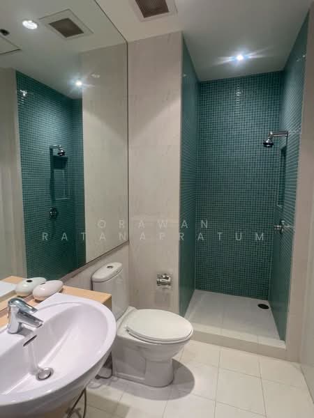 Royal Residence Park, Bangkok, 99 Royal Resident Park Lumphini, Lumphini, Pathum Wan, Bangkok, 3 Bedrooms, 220 sqm, Condo For Rent, by Orawan Ratanapratum, 500178185 - DDproperty.com