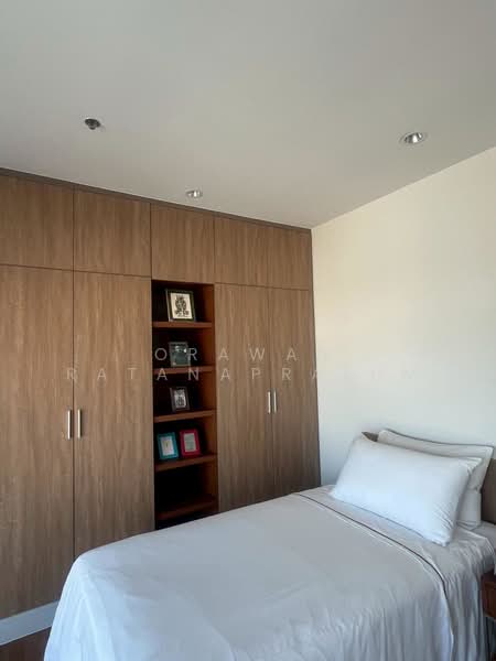 Royal Residence Park, Bangkok, 99 Royal Resident Park Lumphini, Lumphini, Pathum Wan, Bangkok, 3 Bedrooms, 220 sqm, Condo For Rent, by Orawan Ratanapratum, 500178185 - DDproperty.com