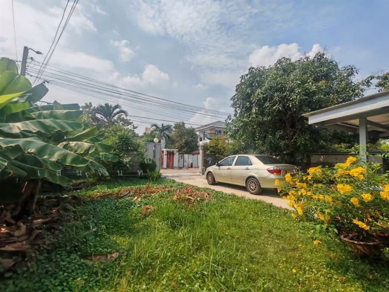 บ้านเดี่ยว 2 ชั้น 104 ตร.ว. บ้านเดี่ยว ซอยติวานนท์3 แยก3 ถนนกาญจนาภิเษก, Nonthaburi, Talat Kwan, Muang Nonthaburi, Nonthaburi, 3 Bedrooms, 400 sqm, Single Detached House For Sale, by คุณ พรชัย เสนจันทร์ฒิไชย (โก้), 500178205 - DDproperty.com