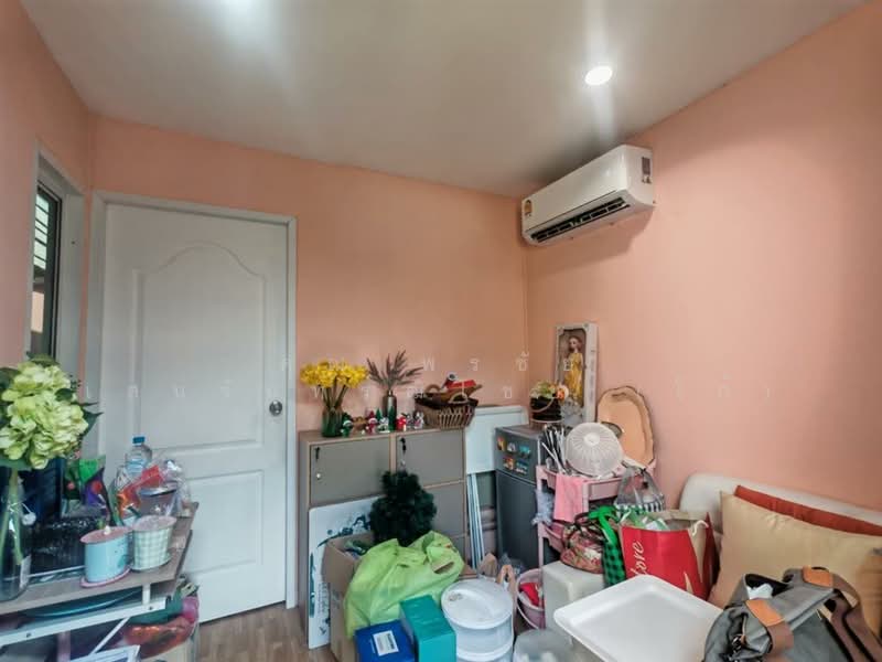 บ้านเดี่ยว 2 ชั้น 104 ตร.ว. บ้านเดี่ยว ซอยติวานนท์3 แยก3 ถนนกาญจนาภิเษก, Nonthaburi, Talat Kwan, Muang Nonthaburi, Nonthaburi, 3 Bedrooms, 400 sqm, Single Detached House For Sale, by คุณ พรชัย เสนจันทร์ฒิไชย (โก้), 500178205 - DDproperty.com