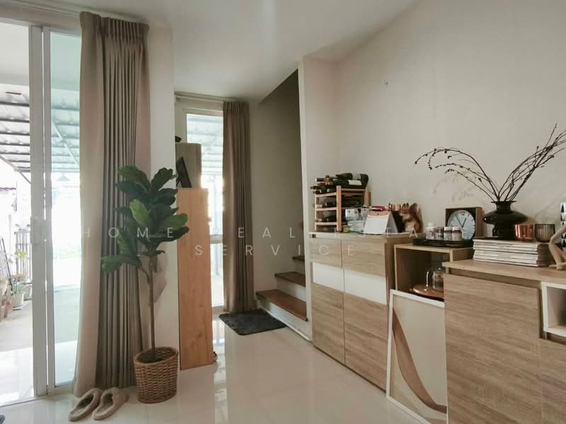 Mind Hof Romklao-Suvarnabhumi, Bangkok, Romklao Road, Khlong Sam Prawet, Lat Krabang, Bangkok, 3 Bedrooms, 172 sqm, Townhouse For Sale, by HOME Real Estate Service, 500178214 - DDproperty.com