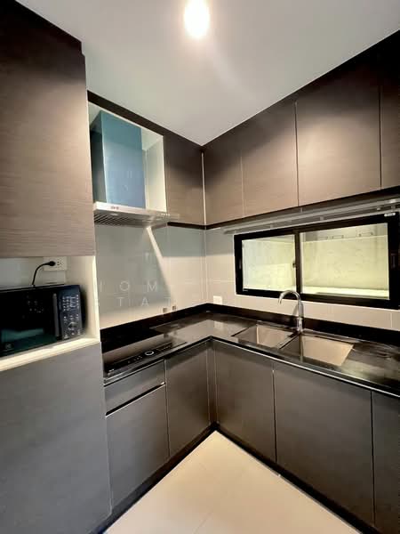 Nirvana Define Srinakarin-Rama 9, Bangkok, Srinakarin - Rom Klao Road, Saphan Sung, Saphan Sung, Bangkok, 3 Bedrooms, 230 sqm, Townhouse For Rent, by HOME Real Estate Service, 500178229 - DDproperty.com