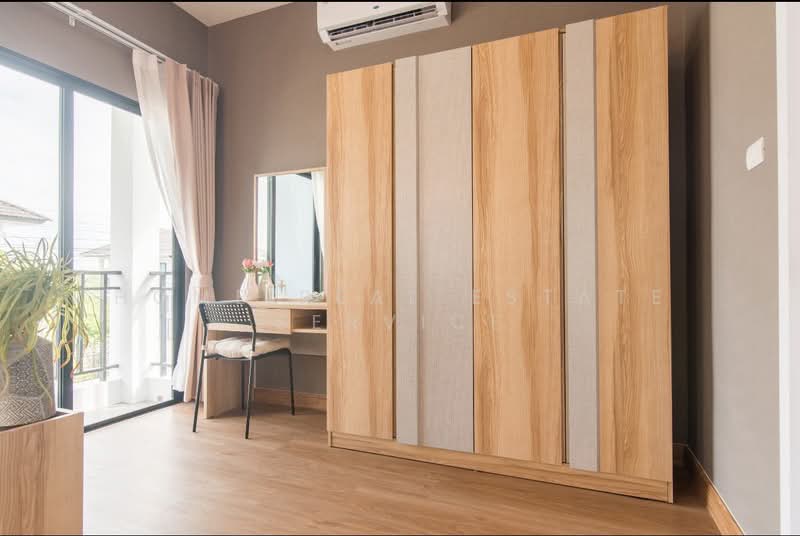 Maxim Green Villag, Bangkok, Phatthana Chonburi Road 4, Khlong Song Ton Nun, Lat Krabang, Bangkok, 4 Bedrooms, 155 sqm, Single Detached House For Sale, by HOME Real Estate Service, 500178248 - DDproperty.com