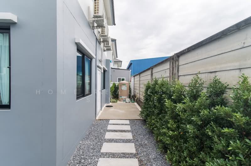 Maxim Green Villag : แมกซิม กรีน วิลเลจ ร่มเกล้า – สุวรรณภูมิ, กรุงเทพ, Phatthana Chonburi Road 4, คลองสองต้นนุ่น, ลาดกระบัง, กรุงเทพ, 155 ตร.ม., บ้านเดี่ยว ขาย, โดย HOME Real Estate Service, 500178248 - DDproperty.com