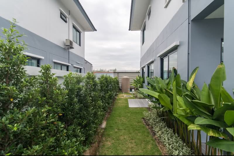 Maxim Green Villag, Bangkok, Phatthana Chonburi Road 4, Khlong Song Ton Nun, Lat Krabang, Bangkok, 4 Bedrooms, 155 sqm, Single Detached House For Sale, by HOME Real Estate Service, 500178248 - DDproperty.com