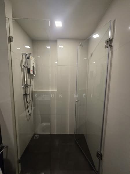 Chambers On-Nut Station, Bangkok, Soi Sukhumvit 81, Sukhumvit Road, Phra Kanong Nua, Watthana, Bangkok, 2 Bedrooms, 35 sqm, Condo For Rent, by Khun Mei, 500178262 - DDproperty.com