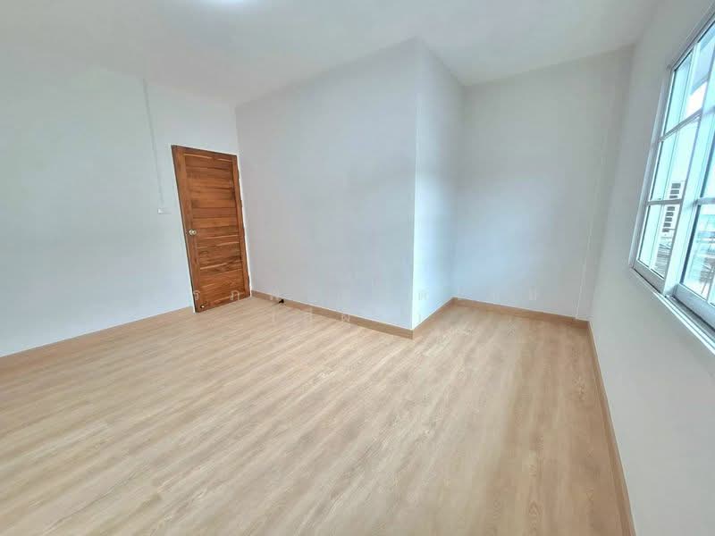 หมู่บ้านเพชรสยาม 1, Bangkok, Nong Kham, Nong Khaem, Bangkok, 2 Bedrooms, 76 sqm, Townhouse For Sale, by สรภพ ยอดไชย (สีฝุ่น), 500178292 - DDproperty.com