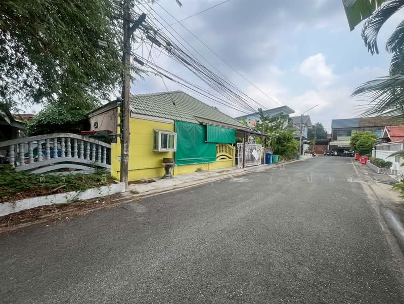 บ้านเดี่ยว 1 ชั้น 55 ตร.ว. บ้านเดี่ยว ซอยชุมชนพัฒนา52 ซอย1 ซอยพหลโยธิน52, Bangkok, Khlong Tanon, Sai Mai, Bangkok, 4 Bedrooms, 200 sqm, Single Detached House For Sale, by คุณ ศรินรัตน์ ศิรเกียรติสกุล (เป้ย), 500178302 - DDproperty.com