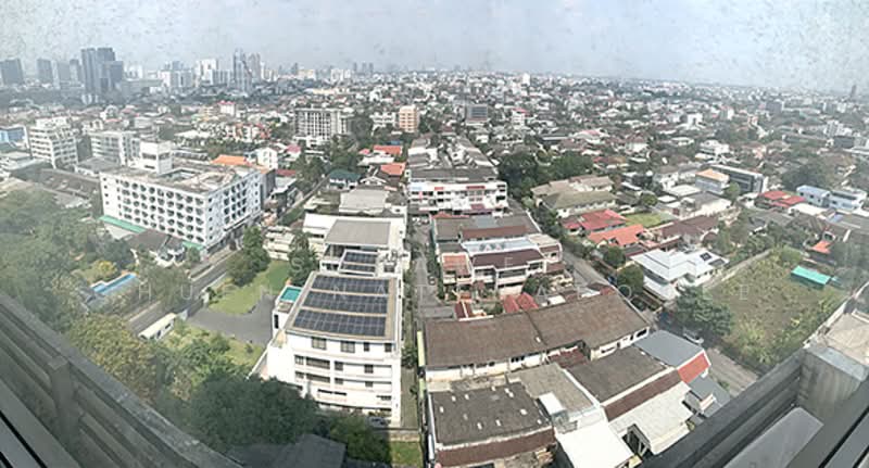 Supapong Place : สุภาพงษ์ เพลส, กรุงเทพ, ซอย ลาดพร้าว 35, จันทรเกษม, จตุจักร, กรุงเทพ, 137 ตร.ม., คอนโด ขาย, โดย Sorawee Chueninatthabodee, 500178327 - อีกมุมของวิวด้านนอก จากภายในห้อง  - DDproperty.com