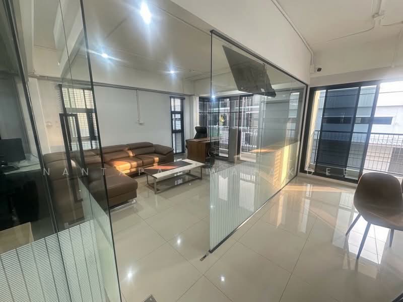 โฮมออฟฟิศพร้อมโกดัง, Samut Prakan, กิ่งแก้ว, Rachathewa, Bang Plee, Samut Prakan, , 1,000 sqm, Warehouse/Factory For Rent, by Nantapat Warakdee, 500178352 - DDproperty.com