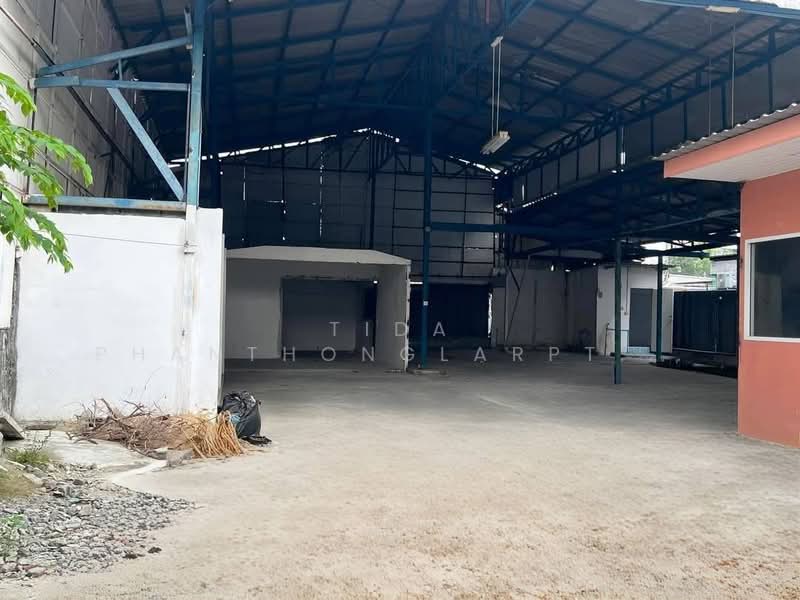 Warehouse with office space for rent, Nakniwas 18, Ladprao 71, near Chokchai 4 MRT station and expre, Bangkok, Lat Phrao, Lat Phrao, Bangkok, , 400 sqm, Warehouse/Factory For Rent, by Tida phanthonglarptawee, 500178356 - DDproperty.com