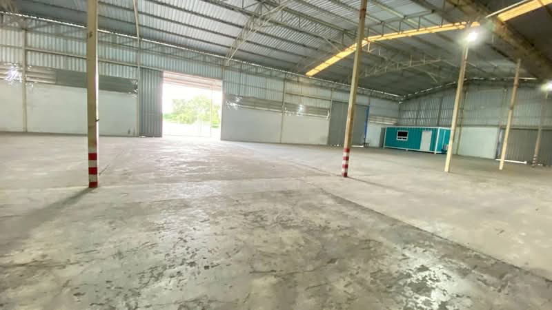 ให้เช่าโกดัง/คลังสินค้า แหลมฉบัง ศรีราชา, Chon Buri (Pattaya), Thung Suk La, Si Racha, Chon Buri (Pattaya), , 2,200 sqm, Warehouse/Factory For Rent, by Dusit Saengfa, 500178364 - DDproperty.com