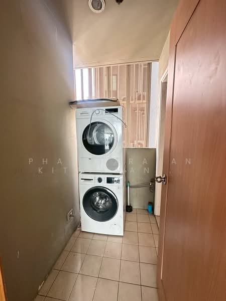 The Emporio Place, Bangkok, 93 Soi Sukhumvit 24, Sukhumvit Road, Khong Tan, Khlong Toei, Bangkok, 3 Bedrooms, 161 sqm, Condo For Rent, by Phatcharanan Kittiananchat, 500178377 - DDproperty.com