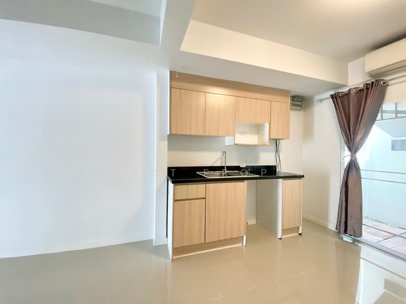 Indy Bangna km.7(1) : อินดี้ บางนา กม.7(1), สมุทรปราการ, ถนนบางนา-ตราด, บางแก้ว, บางพลี, สมุทรปราการ, 89 ตร.ม., ทาวน์เฮ้าส์ ให้เช่า, โดย Correct Property, 500178381 - DDproperty.com