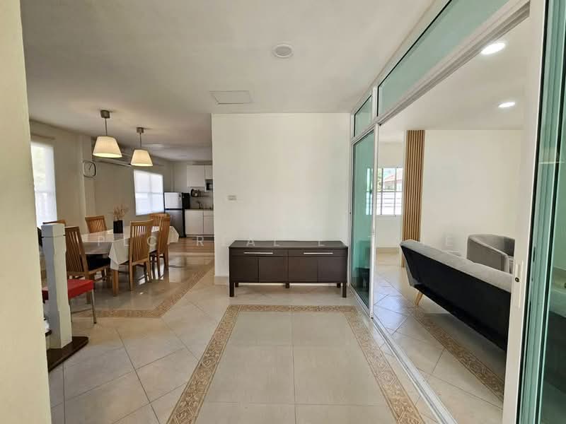 3 Bedroom House for Sale North Pattaya, Chon Buri (Pattaya), Bang Lamung, Bang Lamung (Pattaya), Chon Buri (Pattaya), 3 Bedrooms, 170 sqm, Single Detached House For Sale, by PLC Real Estate, 500178388 - DDproperty.com