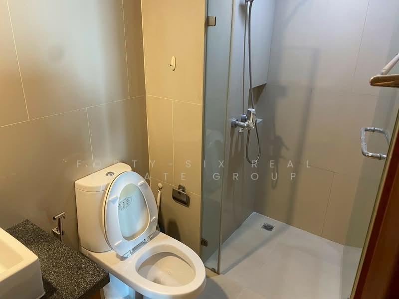 Villa Sathorn, Bangkok, 5 KrungThonBuri Road, Khlong Ton Sai, Khlong San, Bangkok, Studio, 41 sqm, Condo For Rent, by Forty-Six Real Estate Group, 500178389 - DDproperty.com