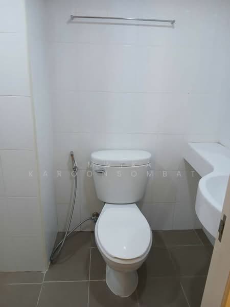 Lumpini Ville On Nut-Latkrabang, Bangkok, Lat Krabang Road, Lat Krabang, Lat Krabang, Bangkok, 1 Bedroom, 23 sqm, Condo For Rent, by Amwika Karoonsombat, 500178407 - DDproperty.com