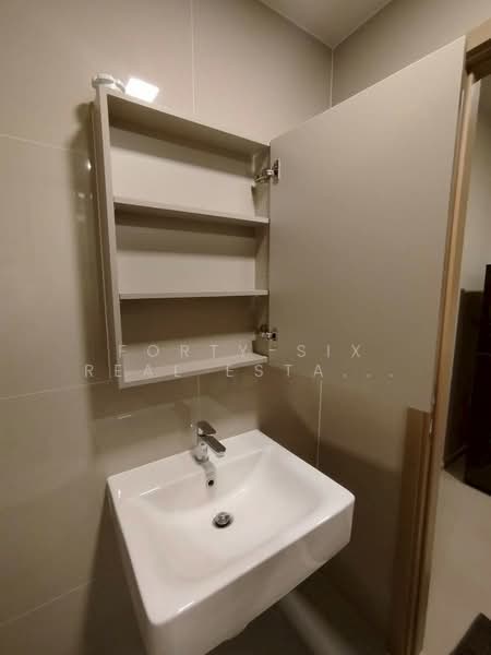 FLO by Sansiri, Bangkok, Somdet Chaopraya Road, Khlong San, Khlong San, Bangkok, 1 Bedroom, 25 sqm, Condo For Rent, by Forty-Six Real Estate Group, 500178409 - DDproperty.com