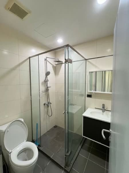 Wyne Sukhumvit, Bangkok, 1120 Sukhumvit Road, Phra Kanong, Khlong Toei, Bangkok, 2 Bedrooms, 67 sqm, Condo For Rent, by Forty-Six Real Estate Group, 500178419 - DDproperty.com