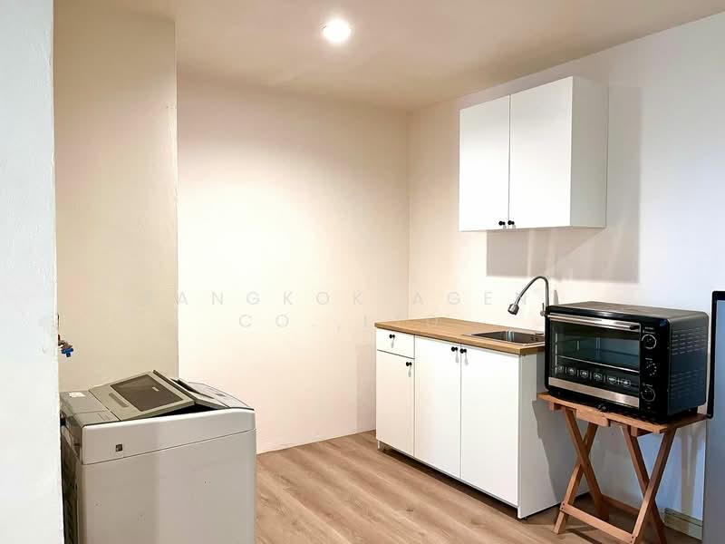 Ratchayothin Place, Bangkok, Soi Phahonyothin 37, Lat Yao, Chatuchak, Bangkok, 2 Bedrooms, 58 sqm, Condo For Rent, by Bangkok Agent Co.,Ltd., 500178426 - DDproperty.com
