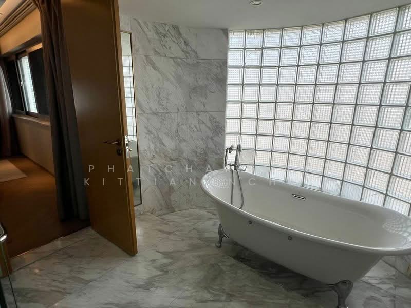Le Raffine Sukhumvit 24, Bangkok, Soi Sukhumvit 24, Khong Tan, Khlong Toei, Bangkok, 4 Bedrooms, 371 sqm, Condo For Sale, by Phatcharanan Kittiananchat, 500178428 - DDproperty.com