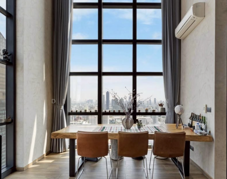 Q1 Sukhumvit, Bangkok, 1 Sukhumvit Road, Khlong Toei, Khlong Toei, Bangkok, 3 Bedrooms, 145 sqm, Condo For Rent, by Decalf Simon, 500178443 - DDproperty.com