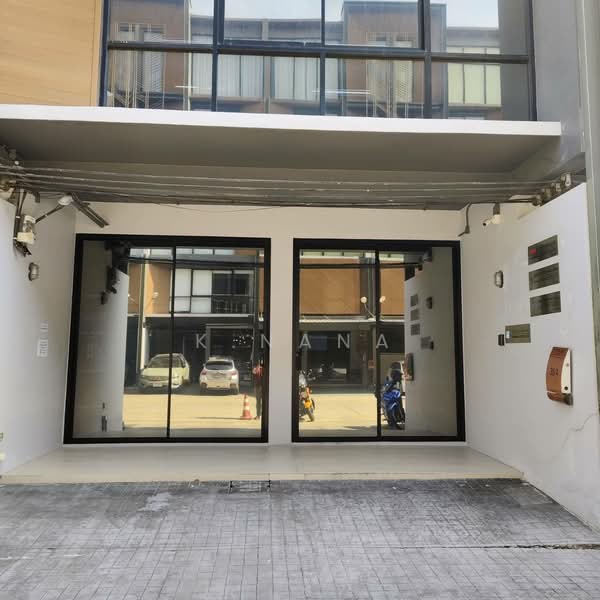 Home Office On Nut, Bangkok, On Nut, Suan Luang, Bangkok, , 380 sqm, Shophouse For Sale, by K.Nana, 500178445 - DDproperty.com