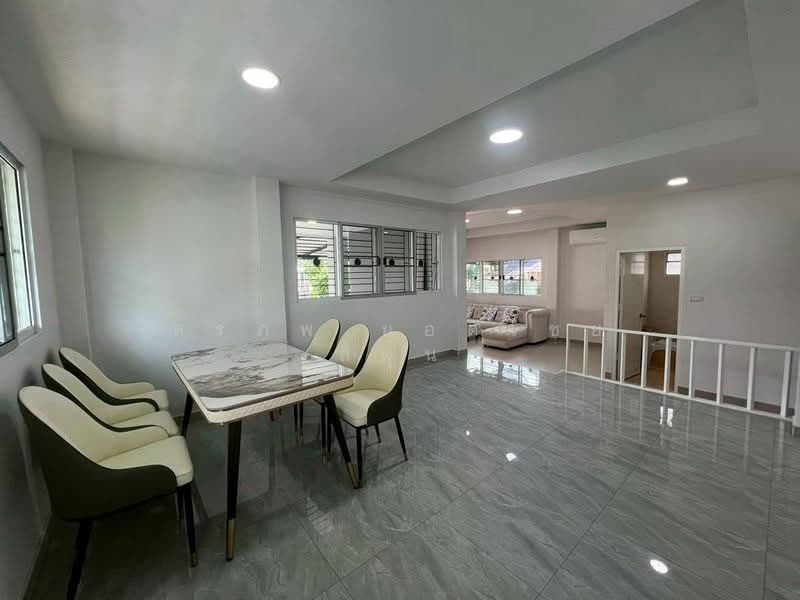 Vista Ville 3 ลำลูกกา-คลอง8, Pathum Thani, Lam Luk Ka, Lam Luk Ka, Pathum Thani, 4 Bedrooms, 276 sqm, Single Detached House For Sale, by สรภพ ยอดไชย (สีฝุ่น), 500178454 - DDproperty.com