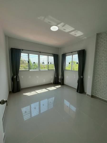 Vista Ville 3 ลำลูกกา-คลอง8, ปทุมธานี, ลำลูกกา, ลำลูกกา, ปทุมธานี, 276 ตร.ม., บ้านเดี่ยว ขาย, โดย สรภพ ยอดไชย (สีฝุ่น), 500178454 - DDproperty.com