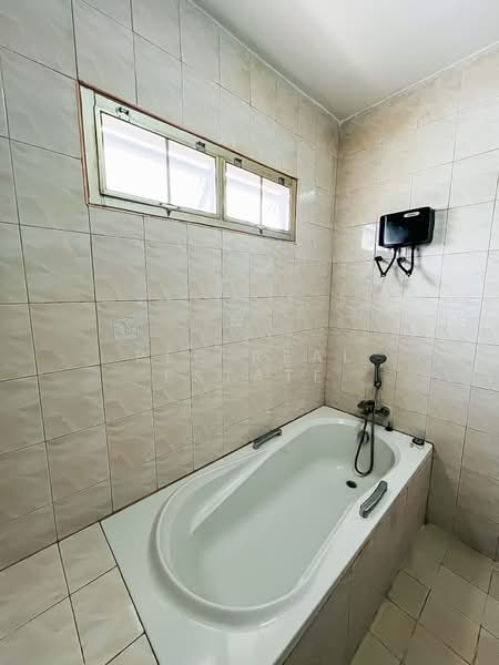 Single house 3BR for rent in Khao Noi, East Pattaya (Pet-friendly), Chon Buri (Pattaya), Na Kloe, Bang Lamung (Pattaya), Chon Buri (Pattaya), 3 Bedrooms, 272 sqm, Single Detached House For Rent, by PLC Real Estate, 500178468 - DDproperty.com