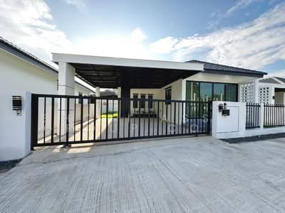 ขาย - ขายบ้านใหม่สารภี ติดเมือง ใกล้แยก TOT ติดถนนซุปเปอร์เชียงใหม่-ลำปาง 130 เมตร เข้าออก สะดวก-SW003474, เชียงใหม่