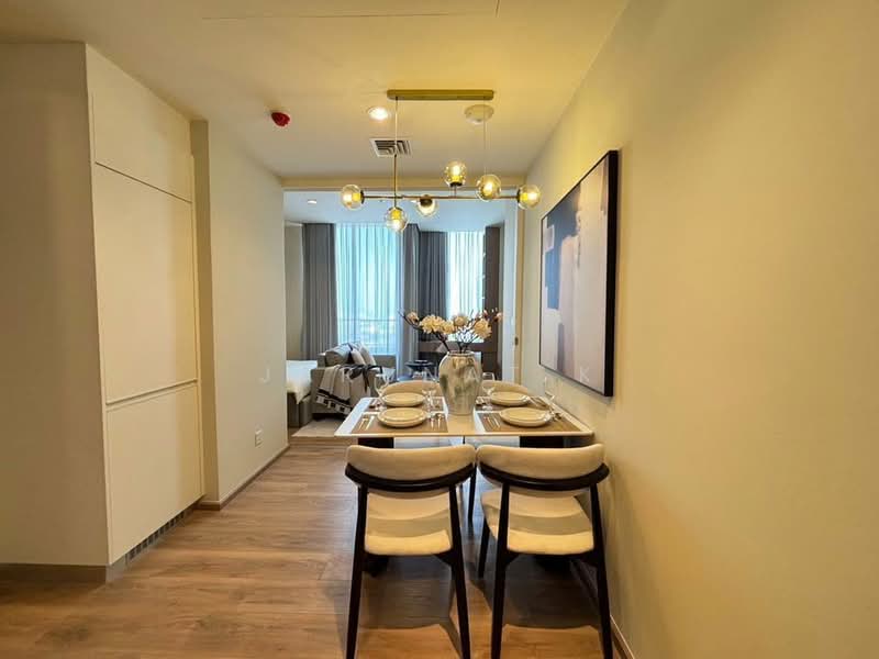 Noble Form Thonglor, Bangkok, Sukhumvit 55, Khlong Tan Nua, Watthana, Bangkok, 1 Bedroom, 33 sqm, Condo For Rent, by Jarunat K, 500178545 - DDproperty.com