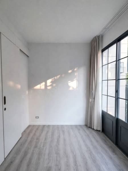 The Sonne Srinakarin-Bangna : เดอะ ซอนเน่ ศรีนครินทร์-บางนา, กรุงเทพ, ซอยชุมชนมหาดไทย 3 ถนนบางนา-ตราด, ดอกไม้, ประเวศ, กรุงเทพ, 245 ตร.ม., บ้านเดี่ยว ขาย, โดย Forty-Six Real Estate Group, 500178559 - DDproperty.com