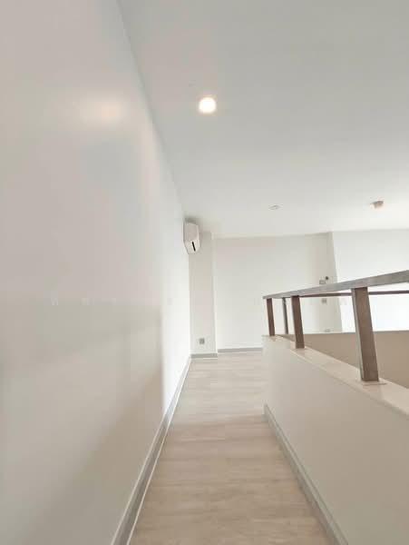 Knightsbridge Prime Sathorn : ไนท์บริดจ์ ไพรม์ สาทร, กรุงเทพ, 599 นราธิวาสราชนครินทร์, ทุ่งมหาเมฆ, สาทร, กรุงเทพ, 44 ตร.ม., คอนโด ขาย, โดย ทิพวรรณ หงิมดี, 500178561 - DDproperty.com