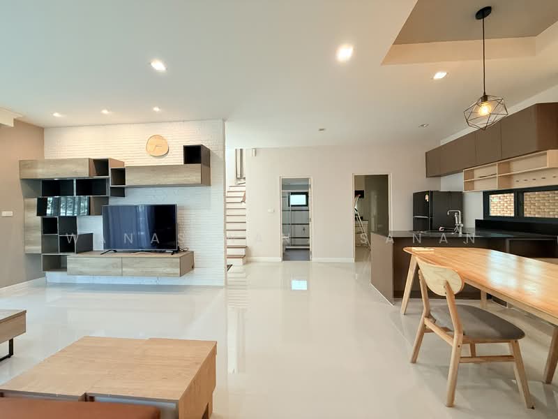 Burasiri Wongwaen-On Nut, Samut Prakan, Soi Kanchanaphisek 39, Kanchanaphisek Road, Rachathewa, Bang Plee, Samut Prakan, 4 Bedrooms, 188 sqm, Single Detached House For Sale, by Wanas Wanassanan, 500178591 - DDproperty.com