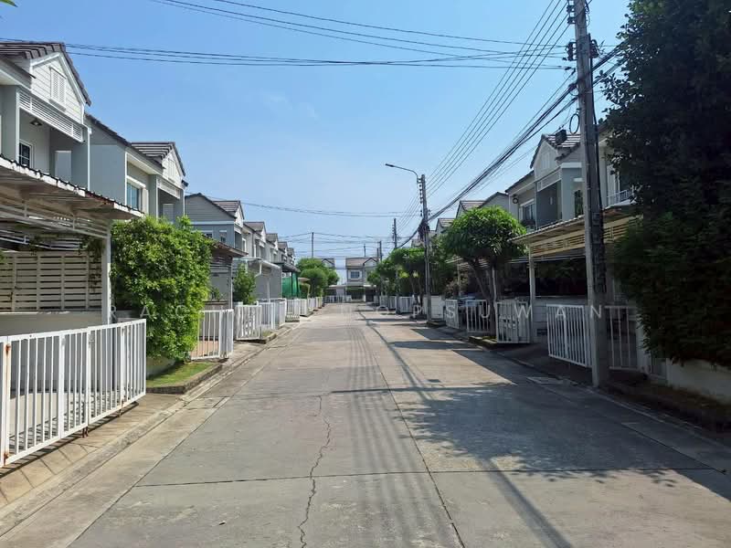 ขายเดอะวิลเลจ บางนา - วงแหวน 2, สมุทรปราการ, บางพลีใหญ่, บางพลี, สมุทรปราการ, 150 ตร.ม., บ้านเดี่ยว ขาย, โดย Rachen Nopsuwan, 500178612 - DDproperty.com